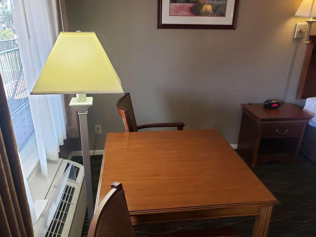 Best Western La Posada Motel Fillmore Bilik gambar