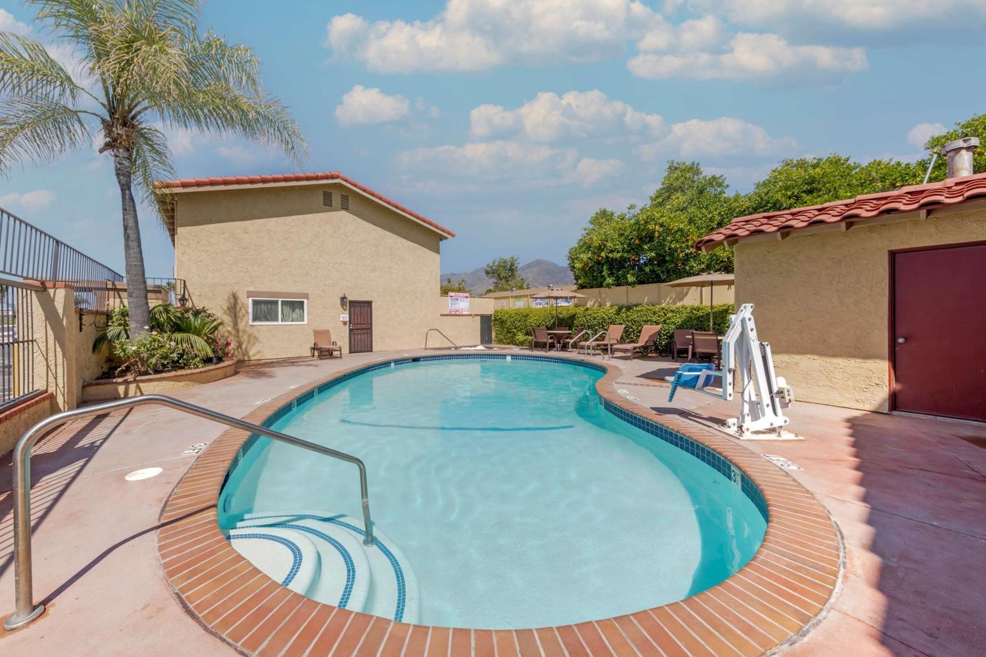 Best Western La Posada Motel Fillmore Luaran gambar